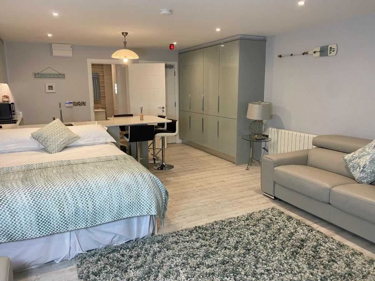 The North Cove, 20M To The Sea, Modern Studio Apartment Portrush Eksteriør bilde