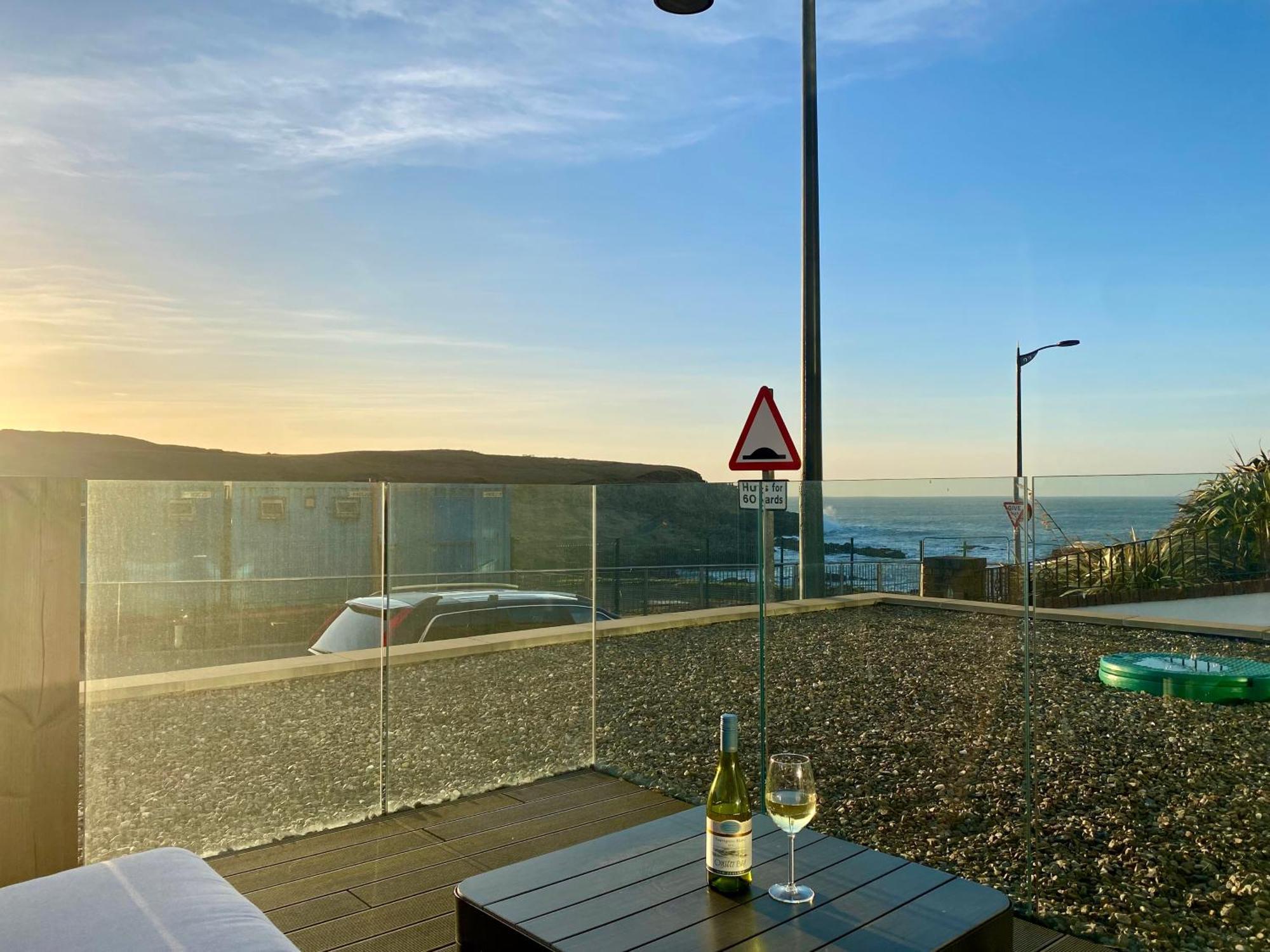 The North Cove, 20M To The Sea, Modern Studio Apartment Portrush Eksteriør bilde