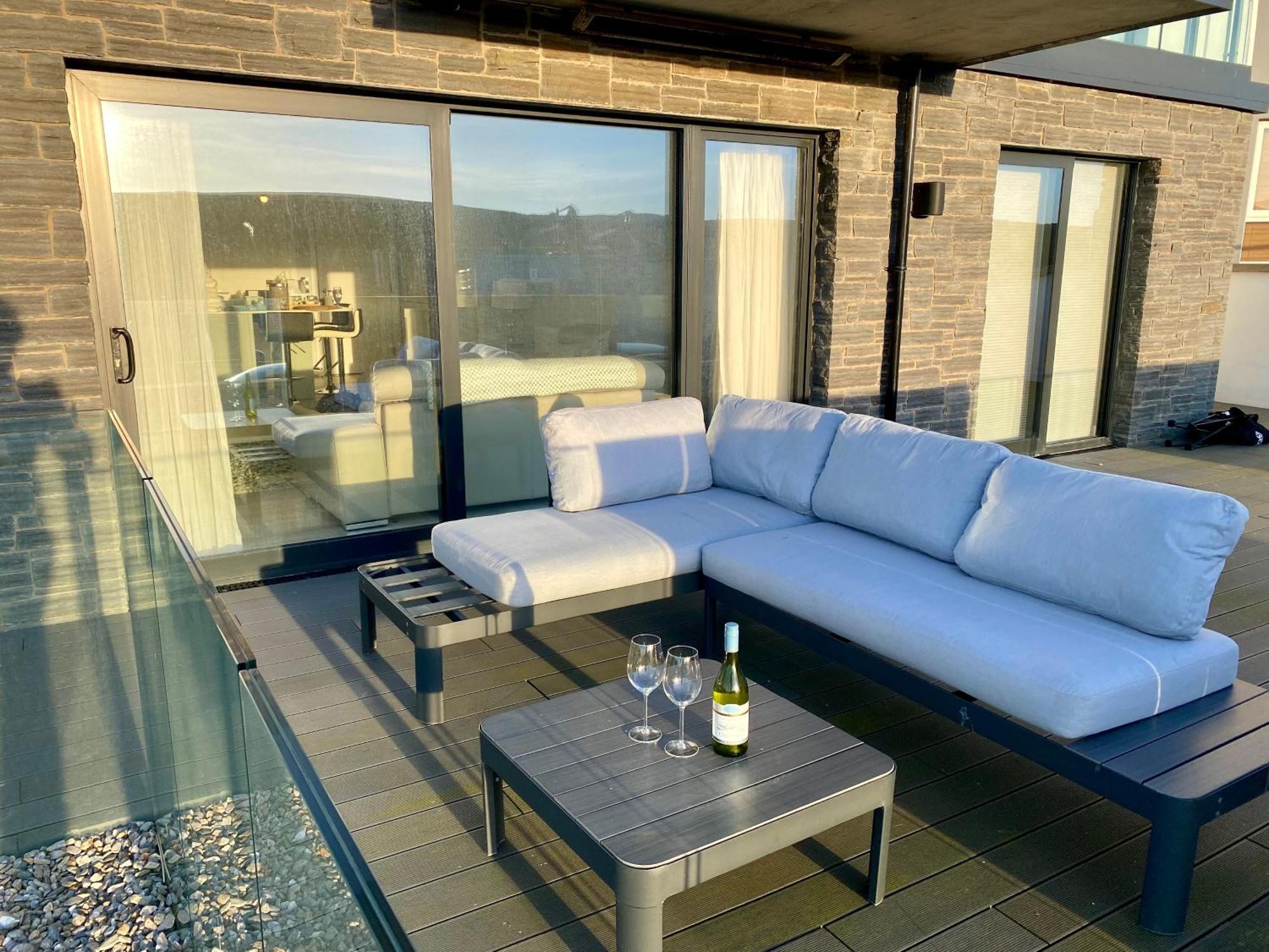 The North Cove, 20M To The Sea, Modern Studio Apartment Portrush Eksteriør bilde