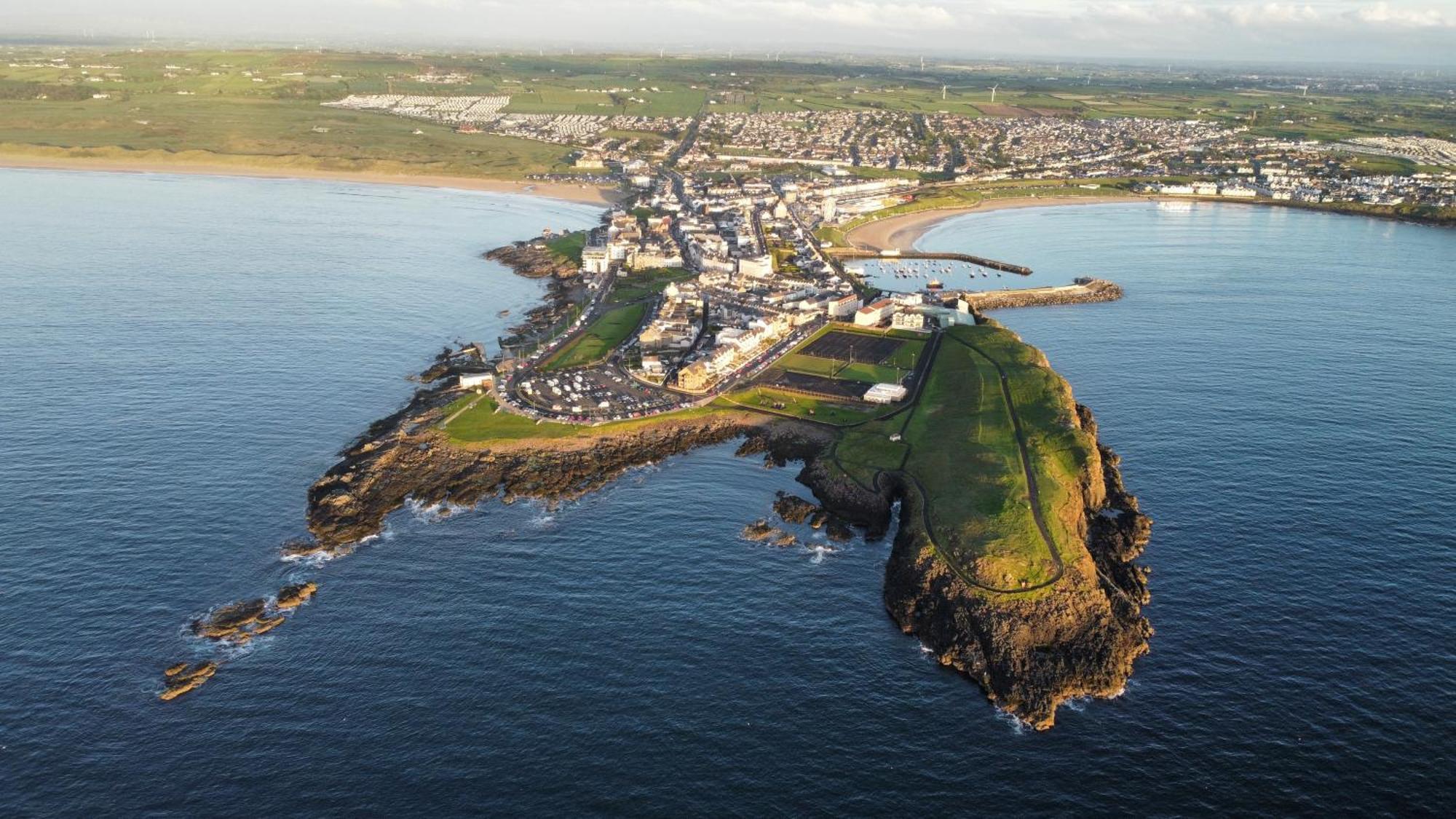 The North Cove, 20M To The Sea, Modern Studio Apartment Portrush Eksteriør bilde